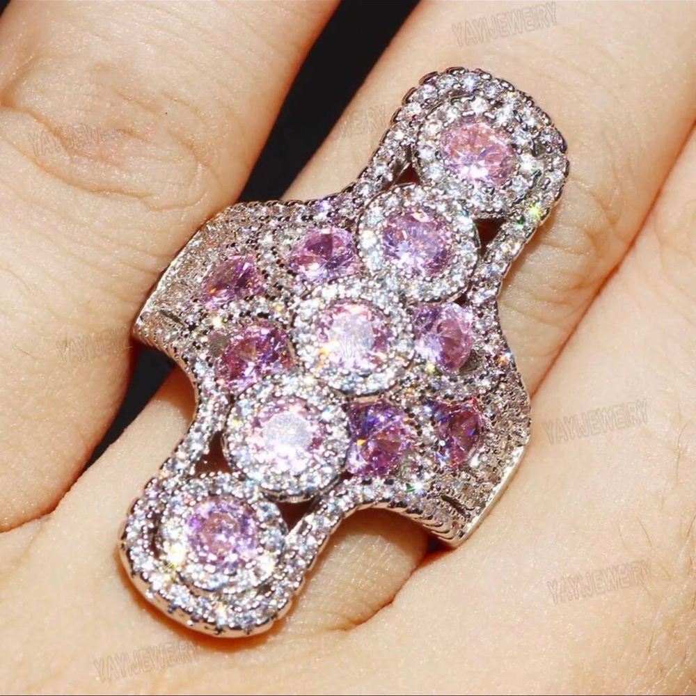 925 Silver Pink Cross Zircon Statement Ring - Picture 4 of 12